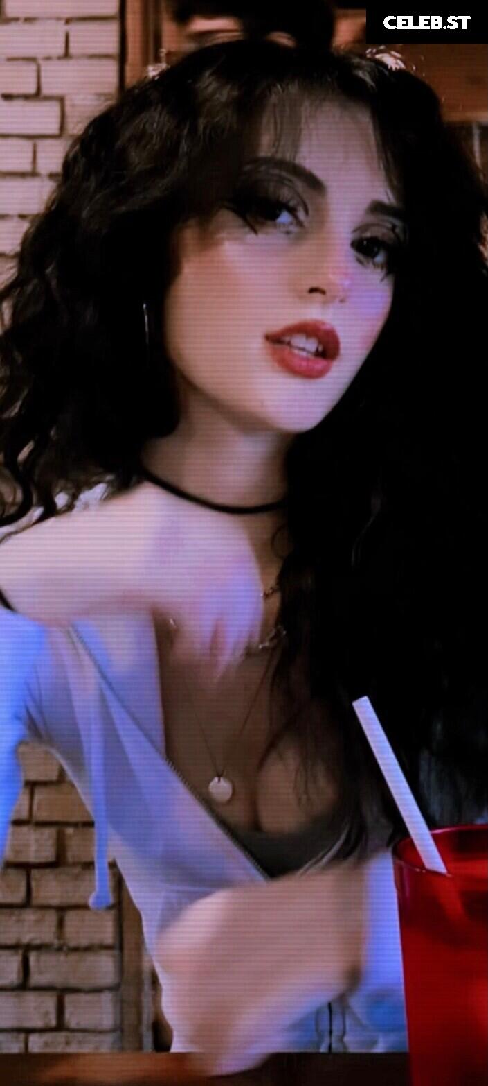 1Kyle8 Image 12594883