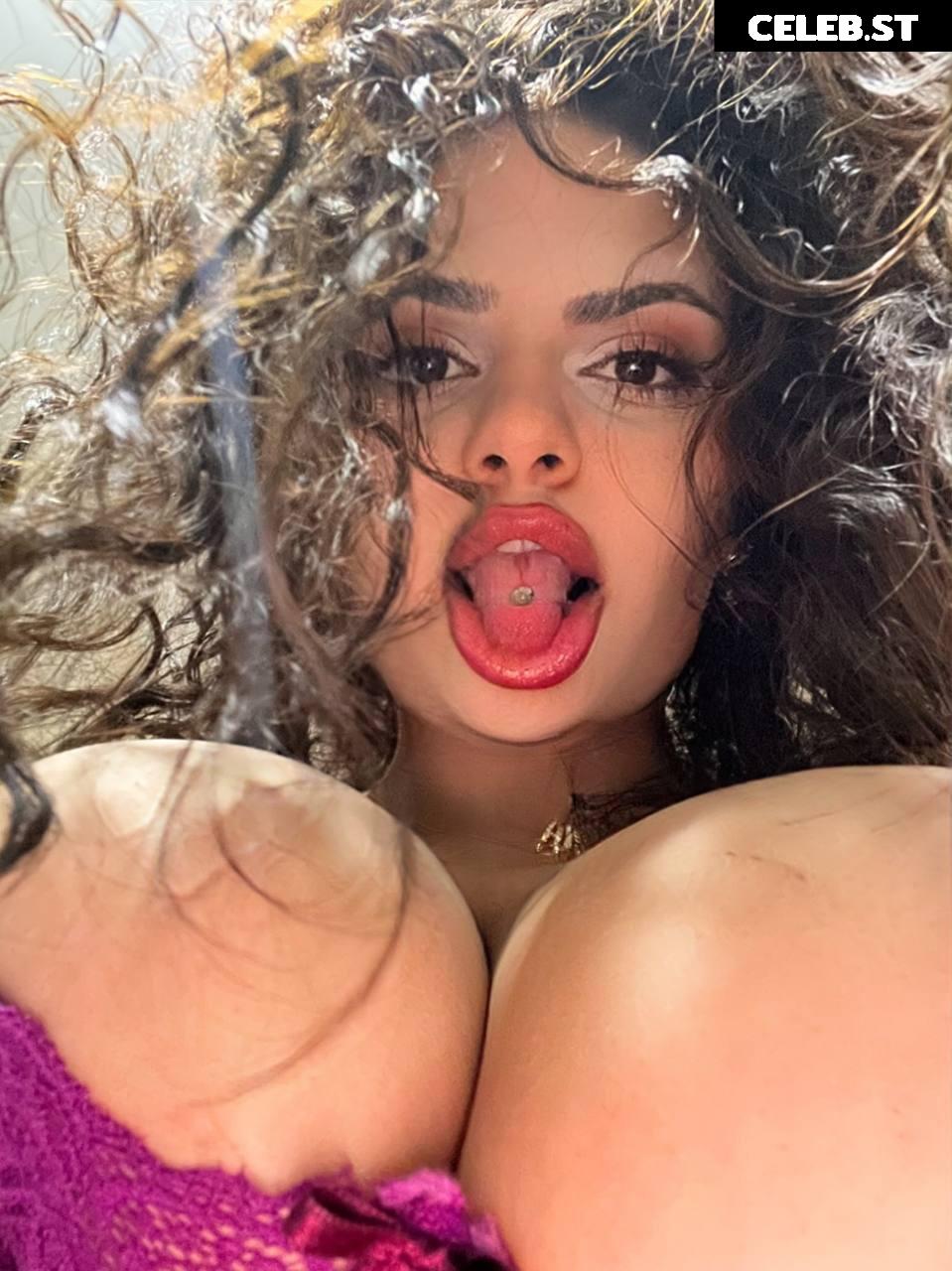 Silentnnova, Turkish busty HaticeYilmaz Image 12596916