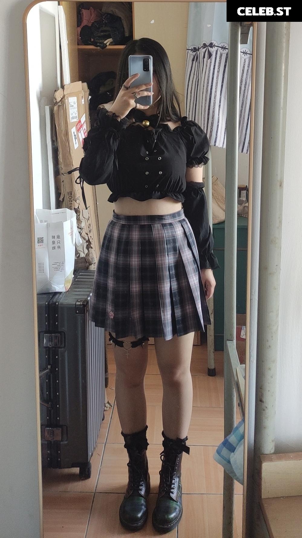 Just_Honey8100 Image 12596249