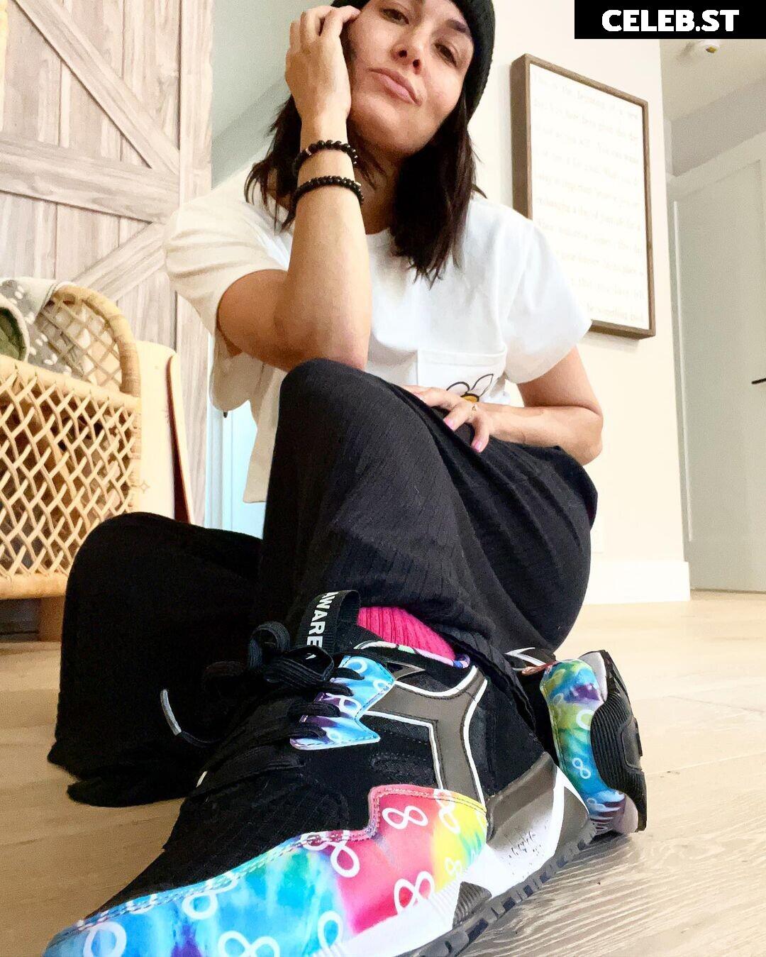 The Bella Twins: Nikki Bella &amp; Brie Bella | Garcia Twins Image 12593650