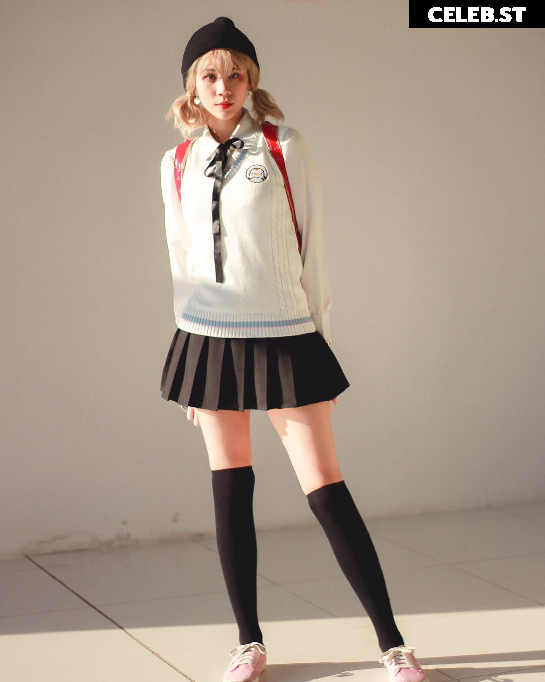 Kura Onee-san Image 12584391