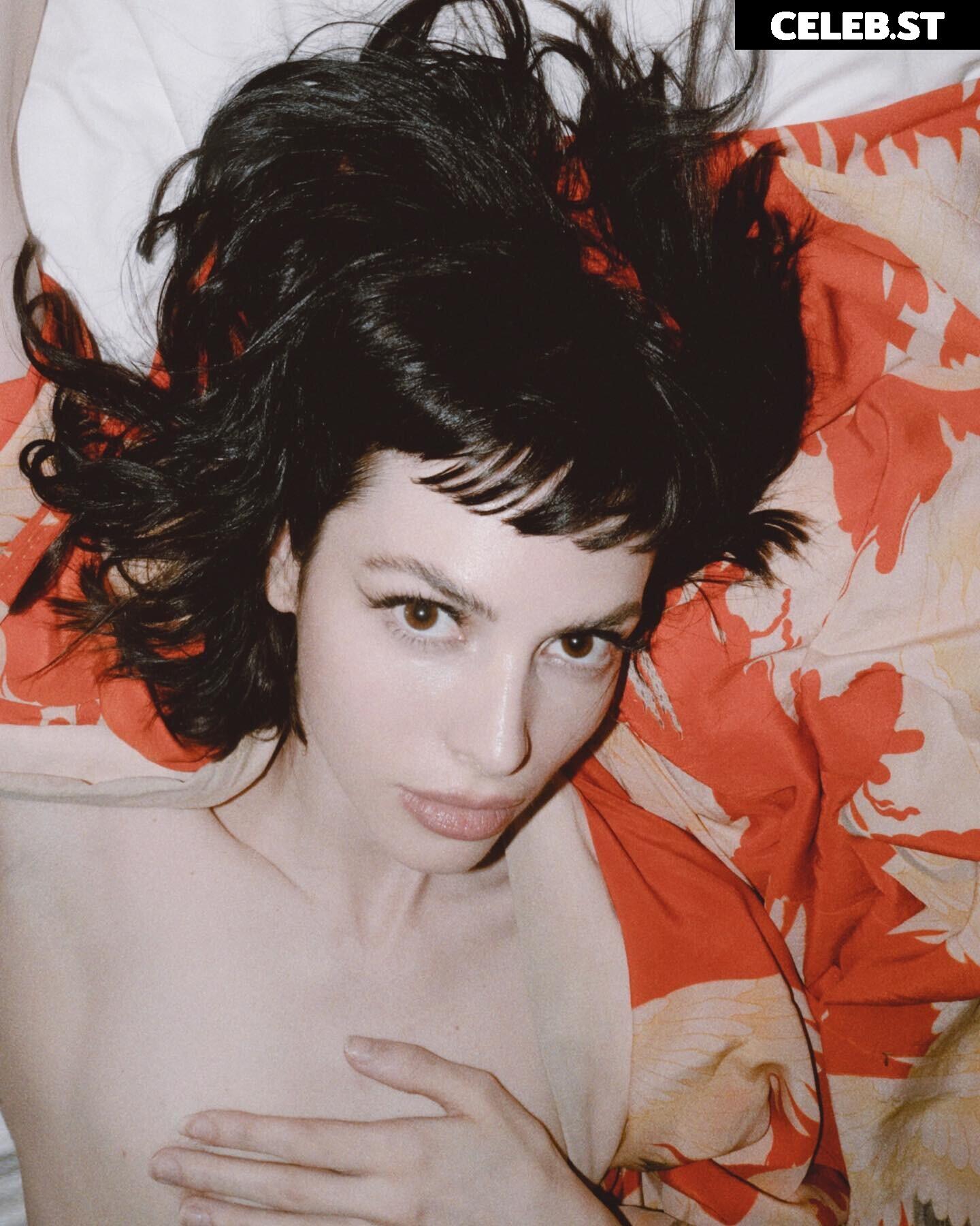 Charlotte Kemp Muhl Image 12581916