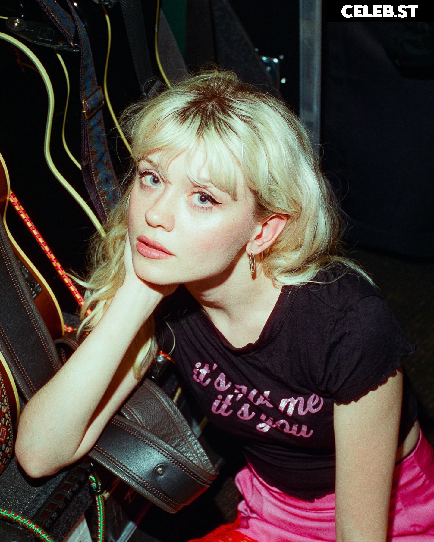 Maisie Peters Image 12581840