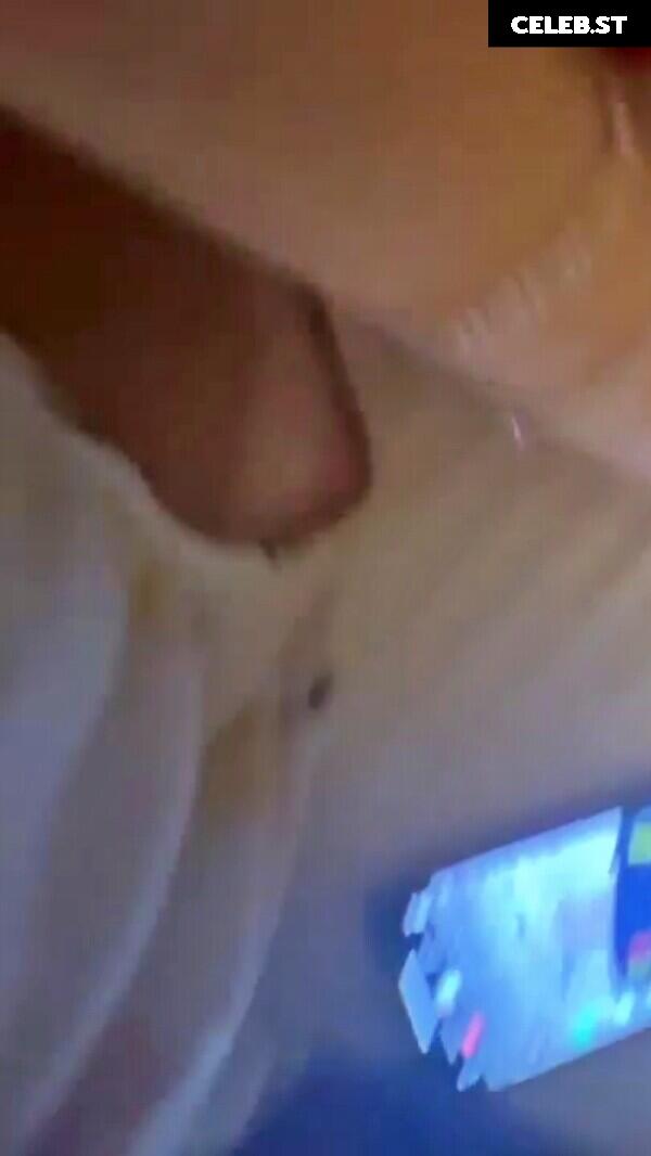 Mel Maia Image 12583717