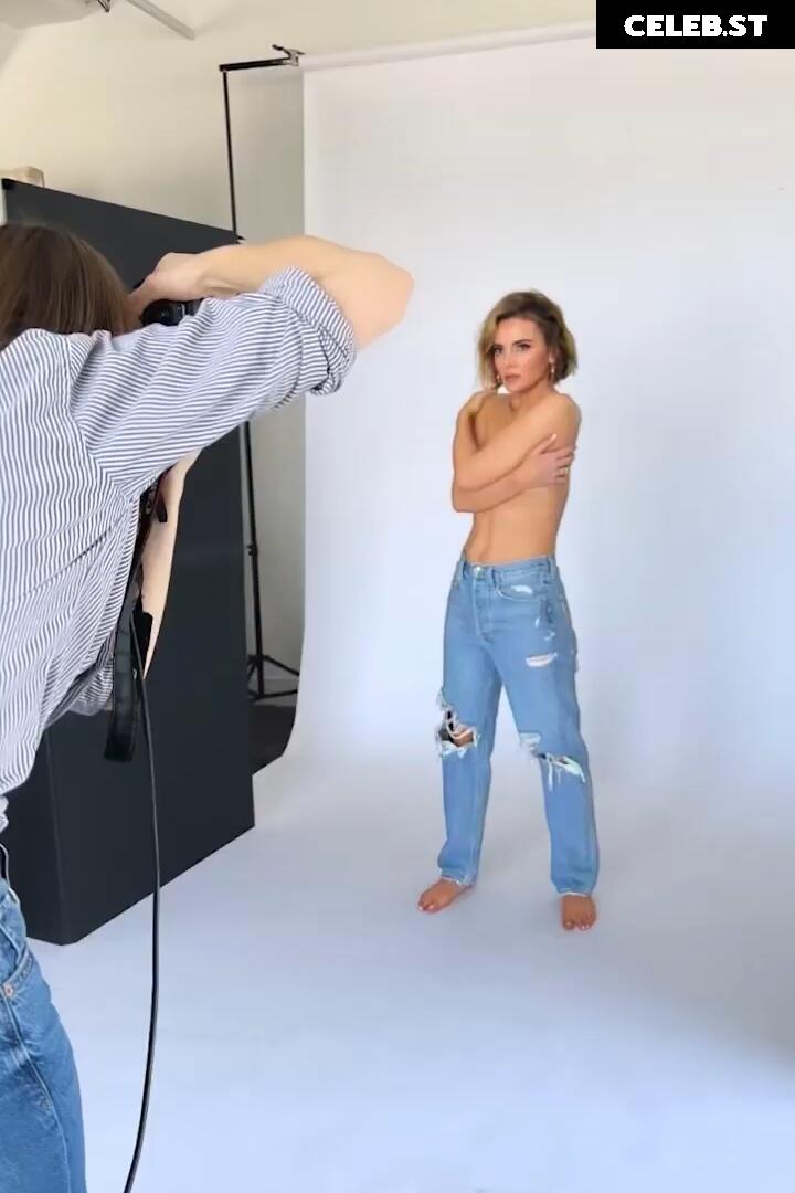 Mandell Maughan Image 12454897