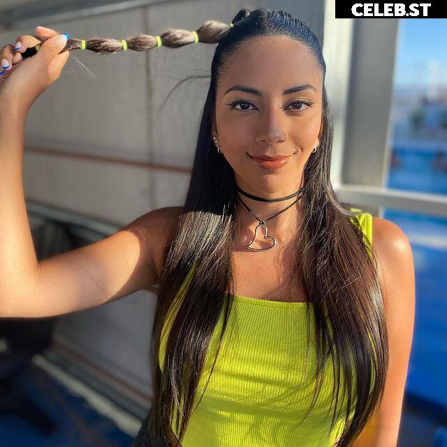 Valentina Kavata Image 12454857