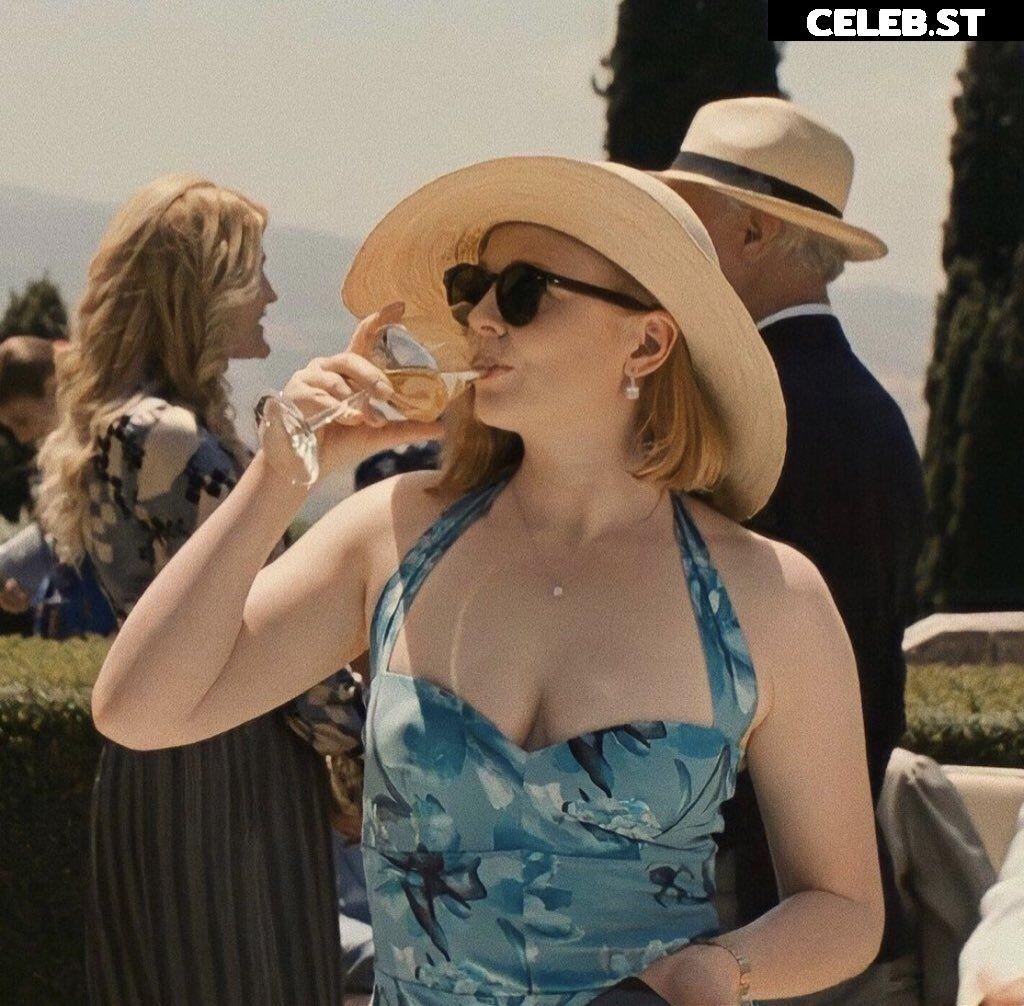 Sarah Snook Image 12450400