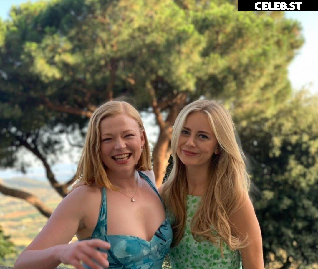 Sarah Snook Image 12450398