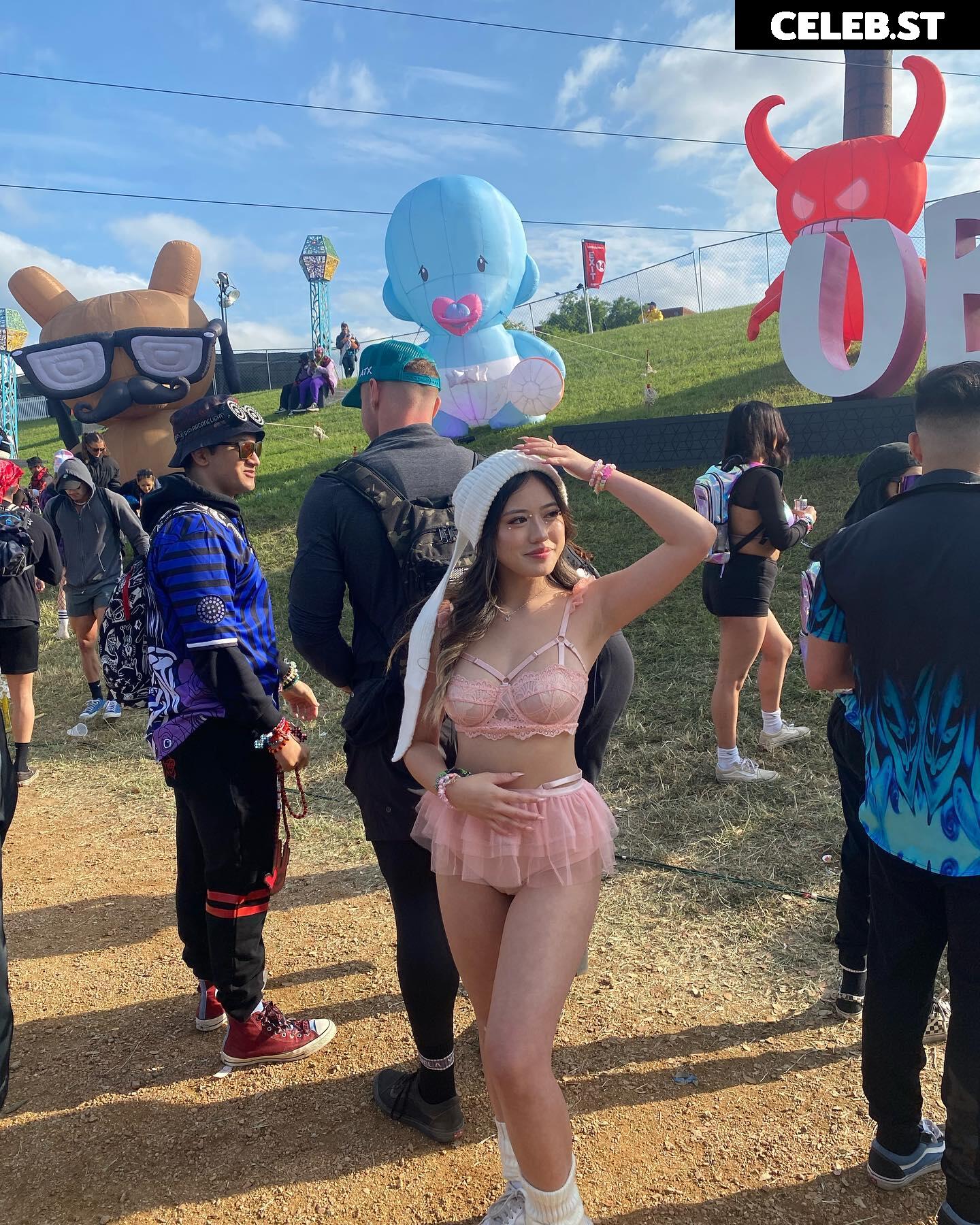 Celia Tran / @celia.b.tran Image 12452202