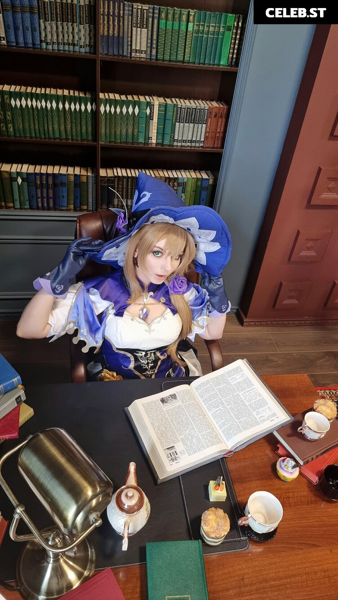 AGflower Cosplay Image 12477424