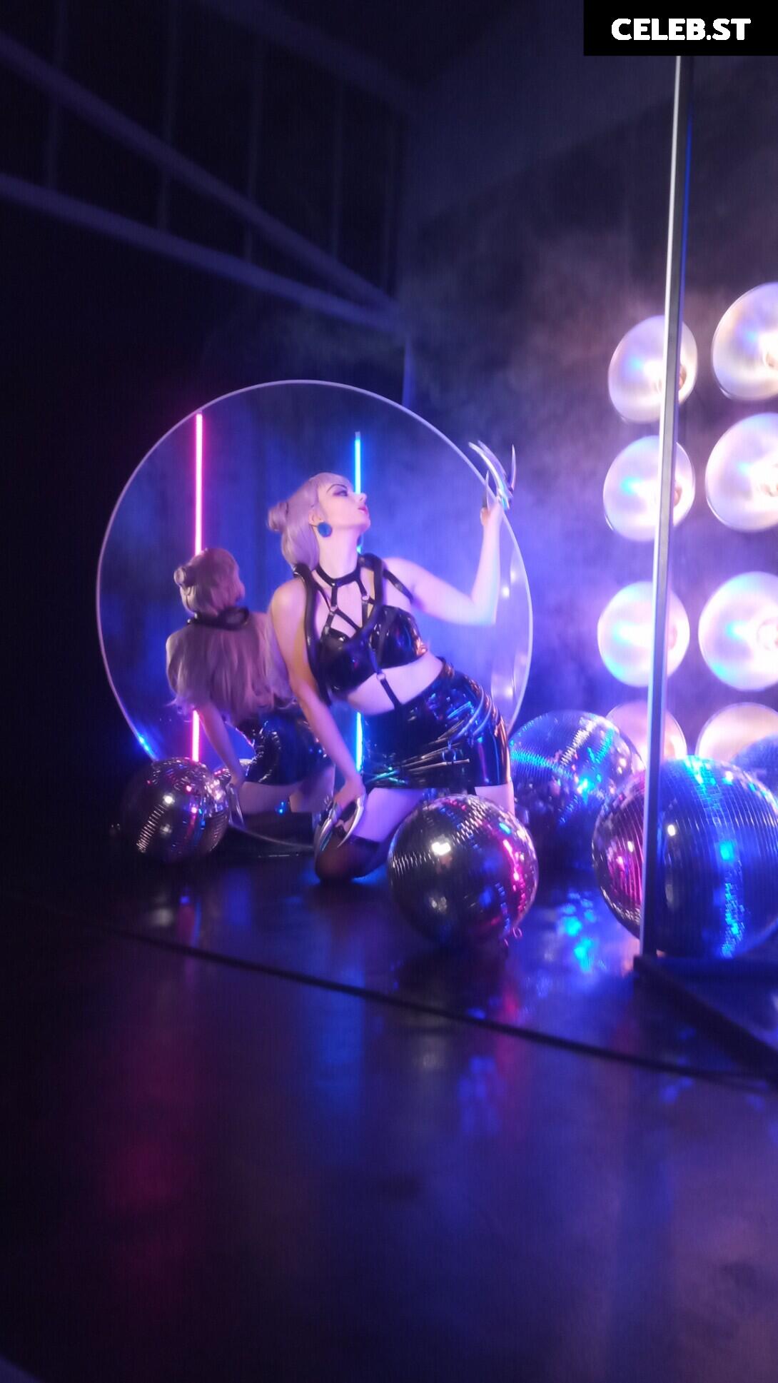 AGflower Cosplay Image 12477452