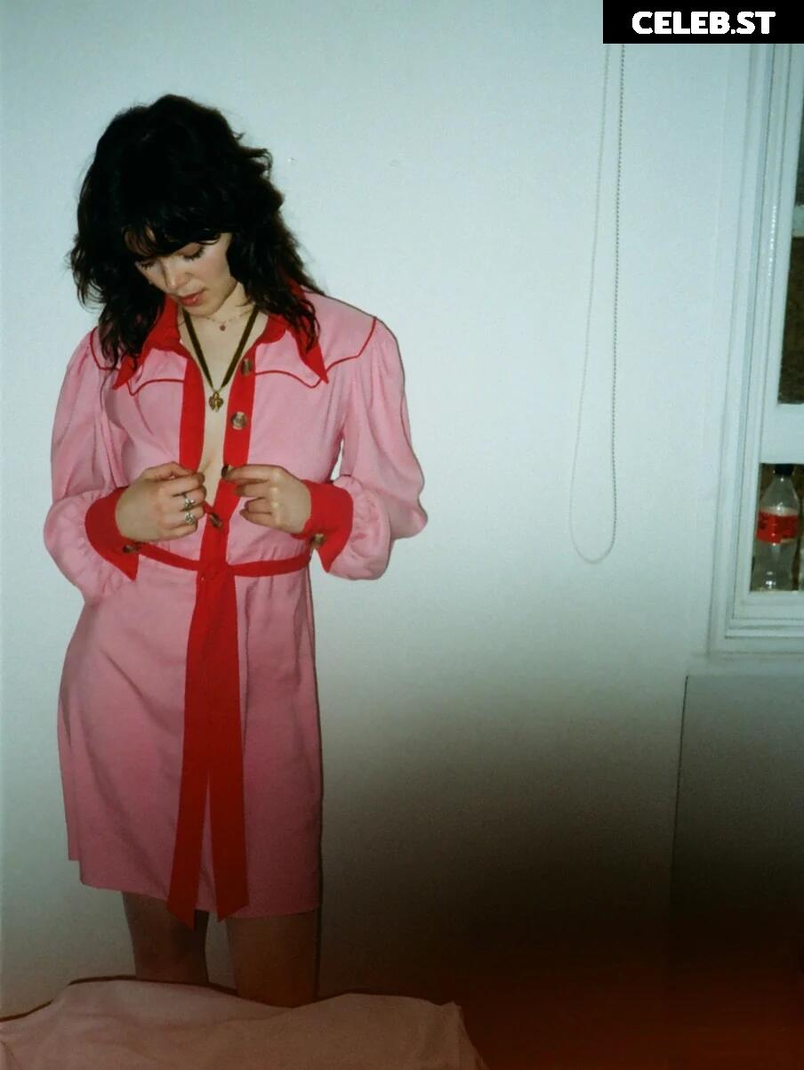 Abigail Morris | The Last Dinner Party Image 12477129