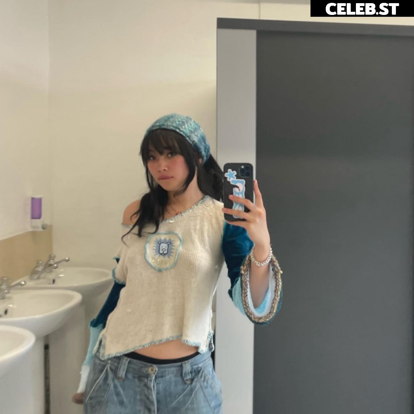 beabadoobee radvxz Image 12477071