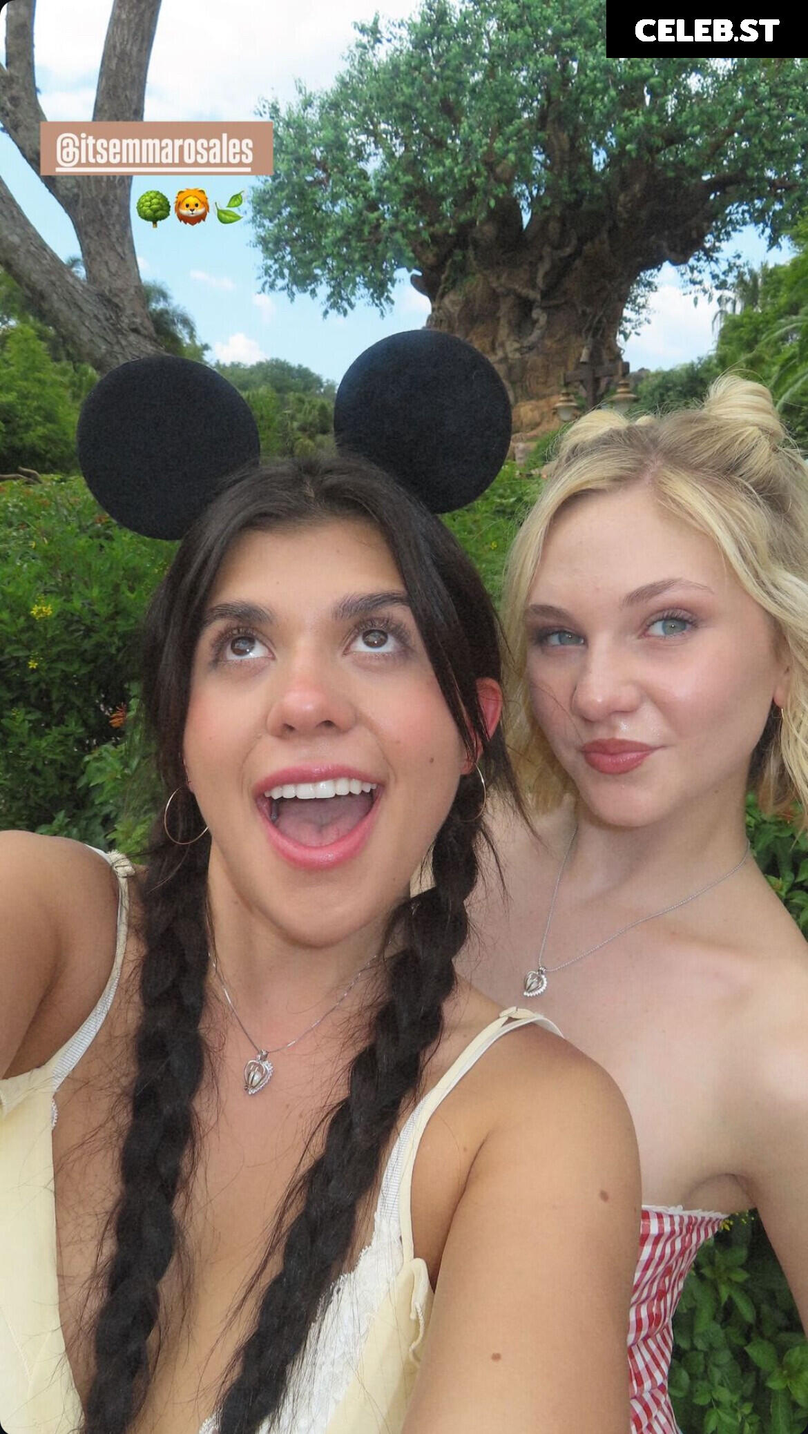 Lily Brooks O’Briant Image 12476742