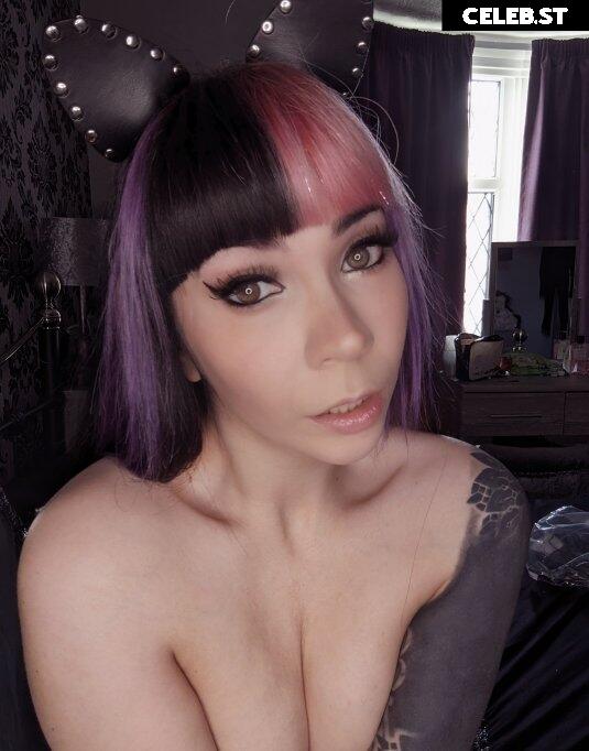Chloe Drinkwater (Skarlett Riot Singer) Image 12476616