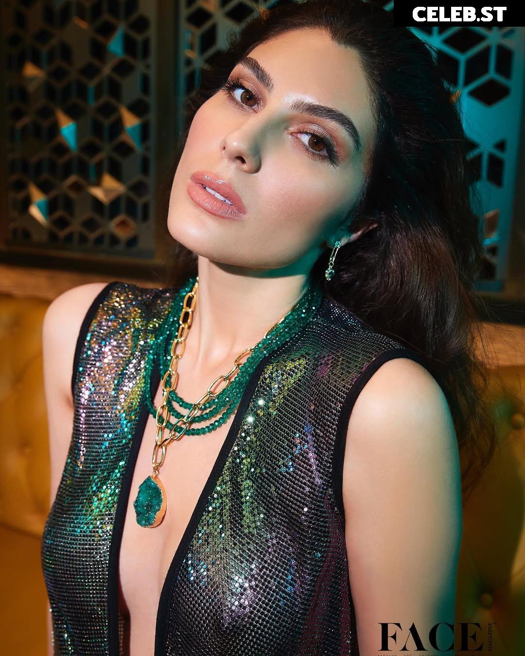 Elnaaz Norouzi Image 12479513