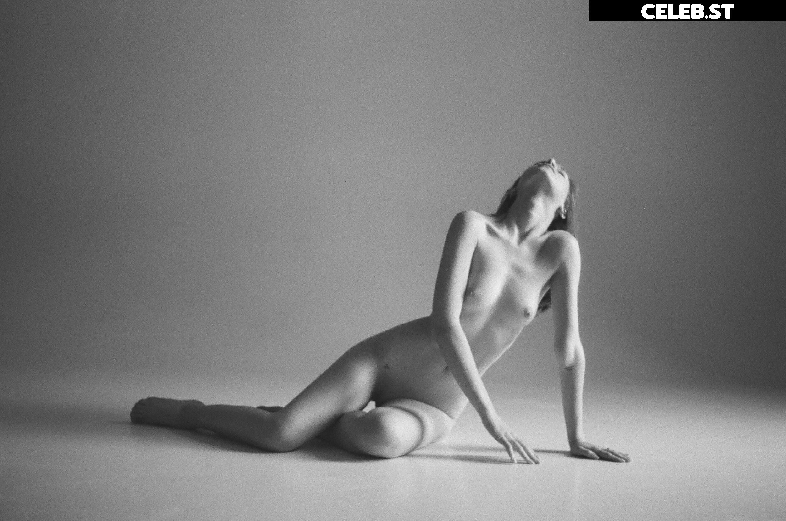 Liza Voroncova Image 12444928