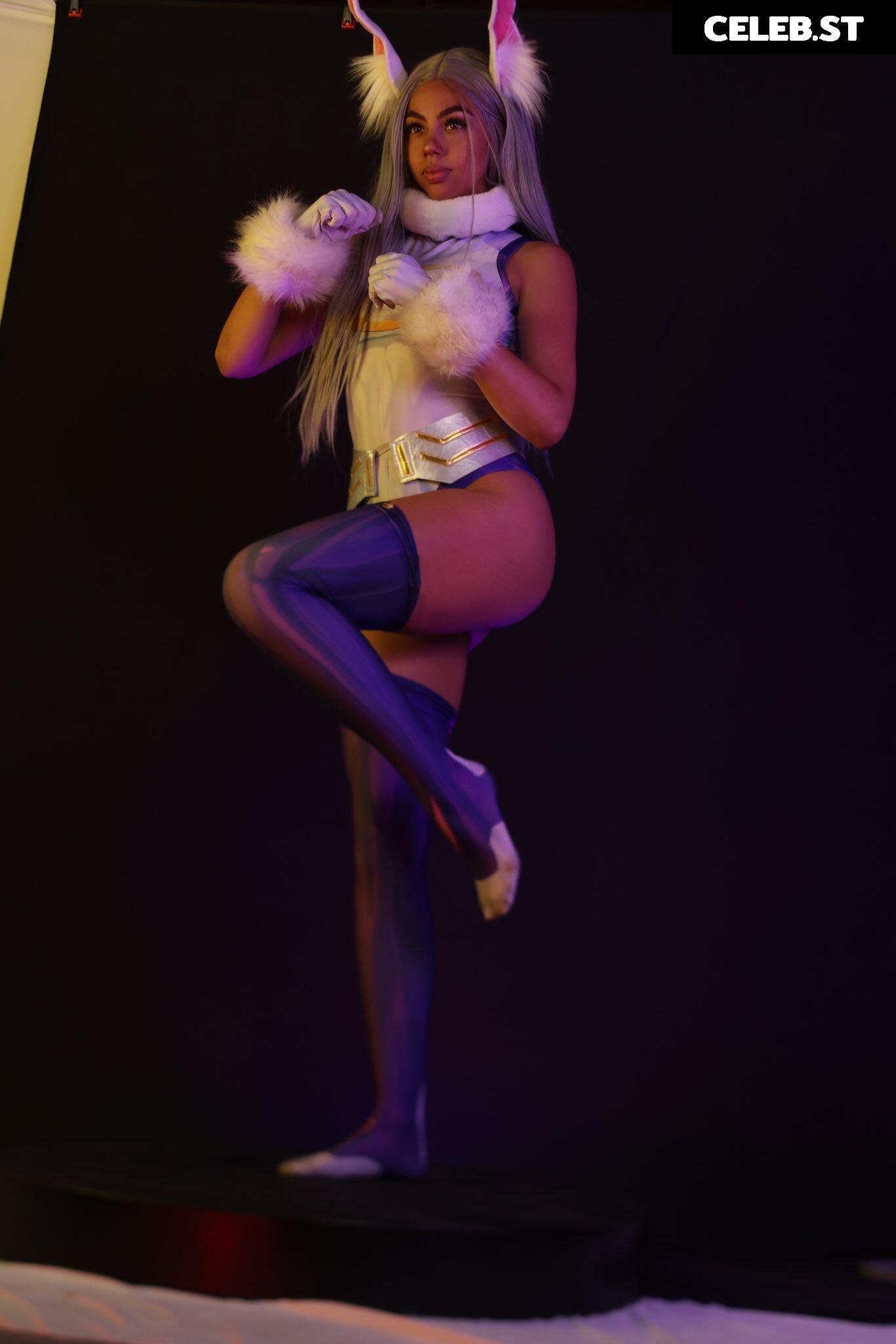 X0XbatgirlX0X Image 12441248