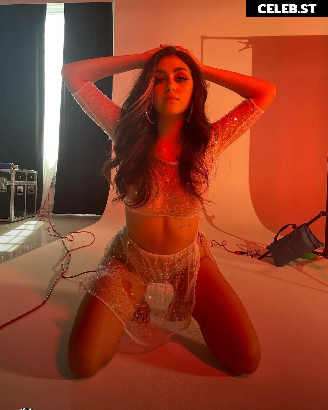 Maya Abdallah | mayuhnaise Image 12440282