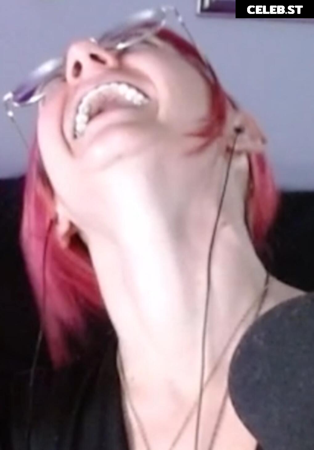 LumiRue Image 12418717