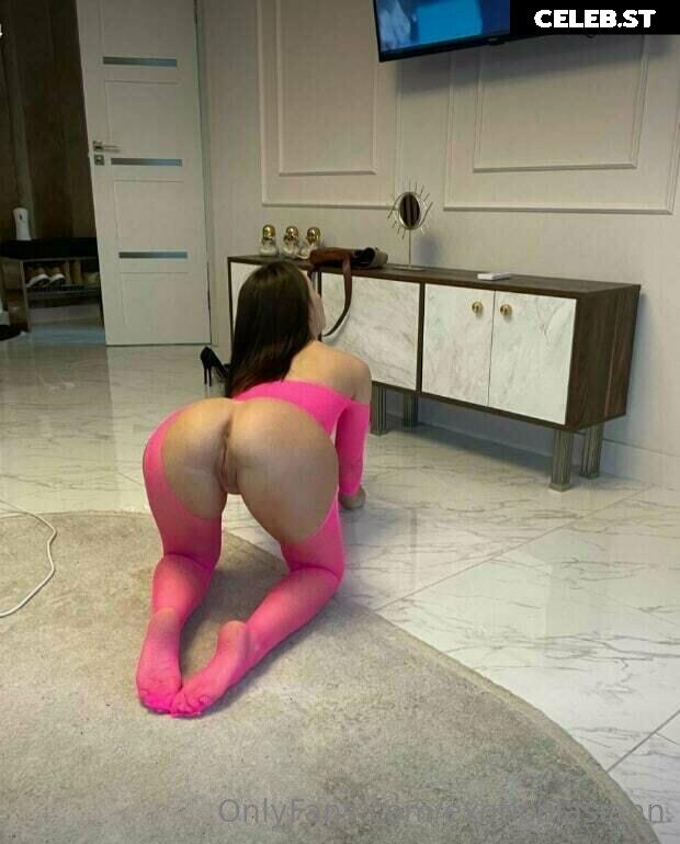 exoticblasiann / Creamiest freshman on OF Image 12412500
