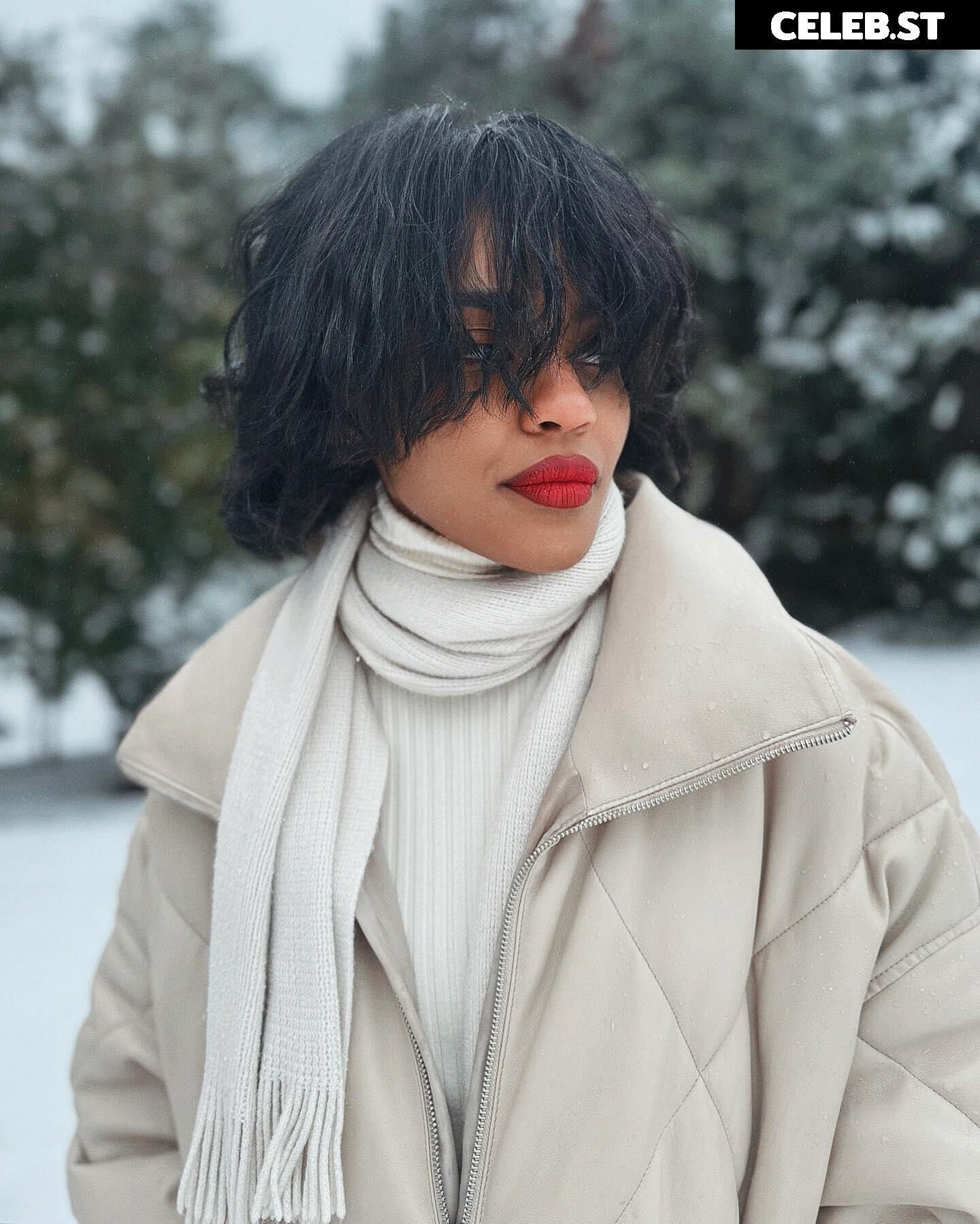 China Anne McClain Image 12419967