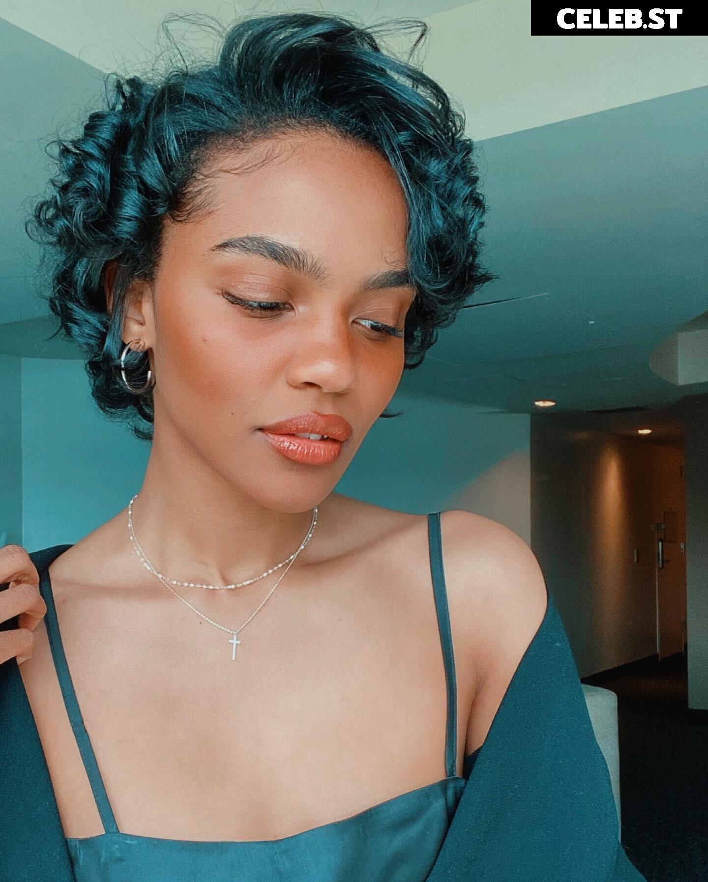 China Anne McClain Image 12419949