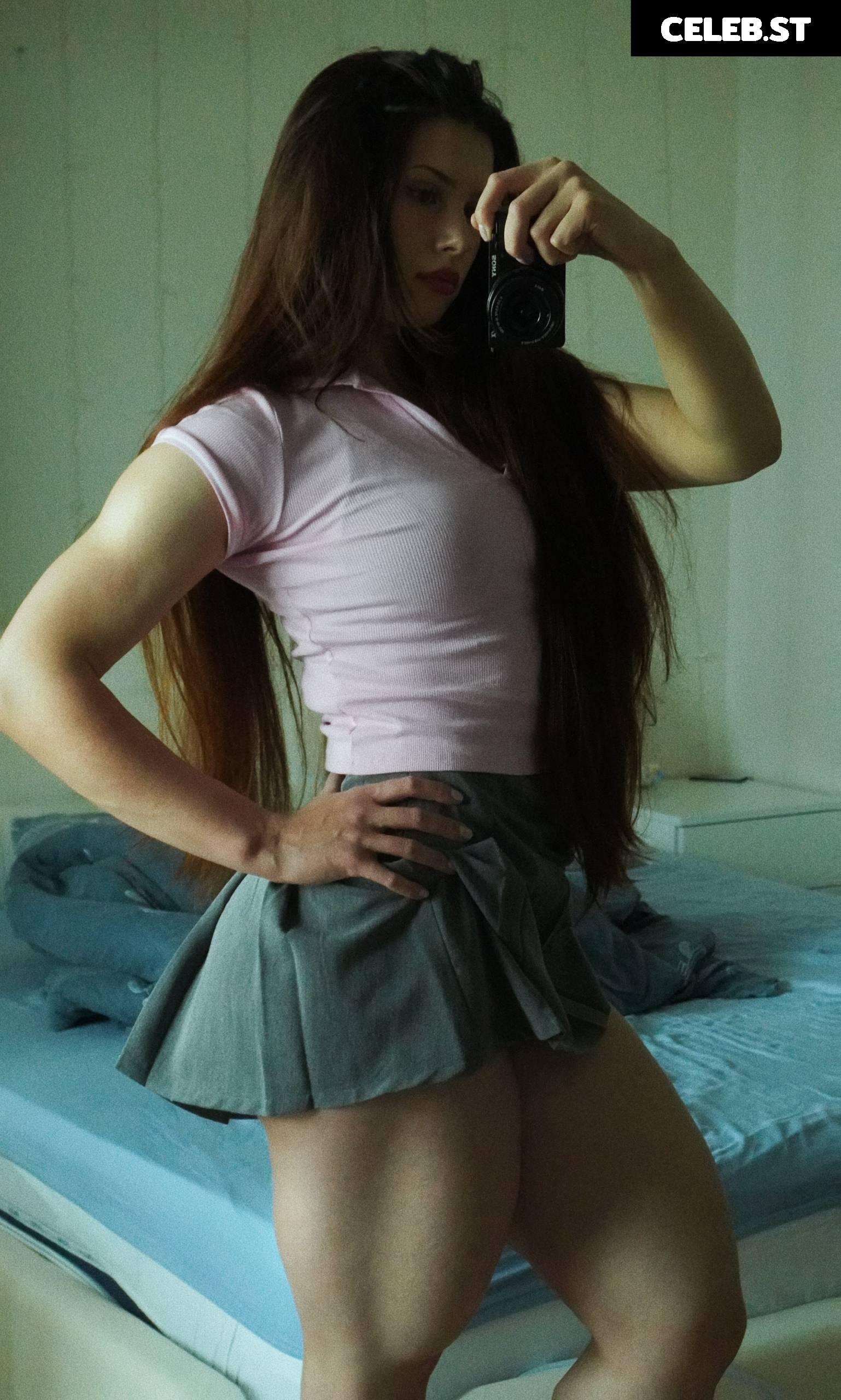 Bidibolder Image 12428982