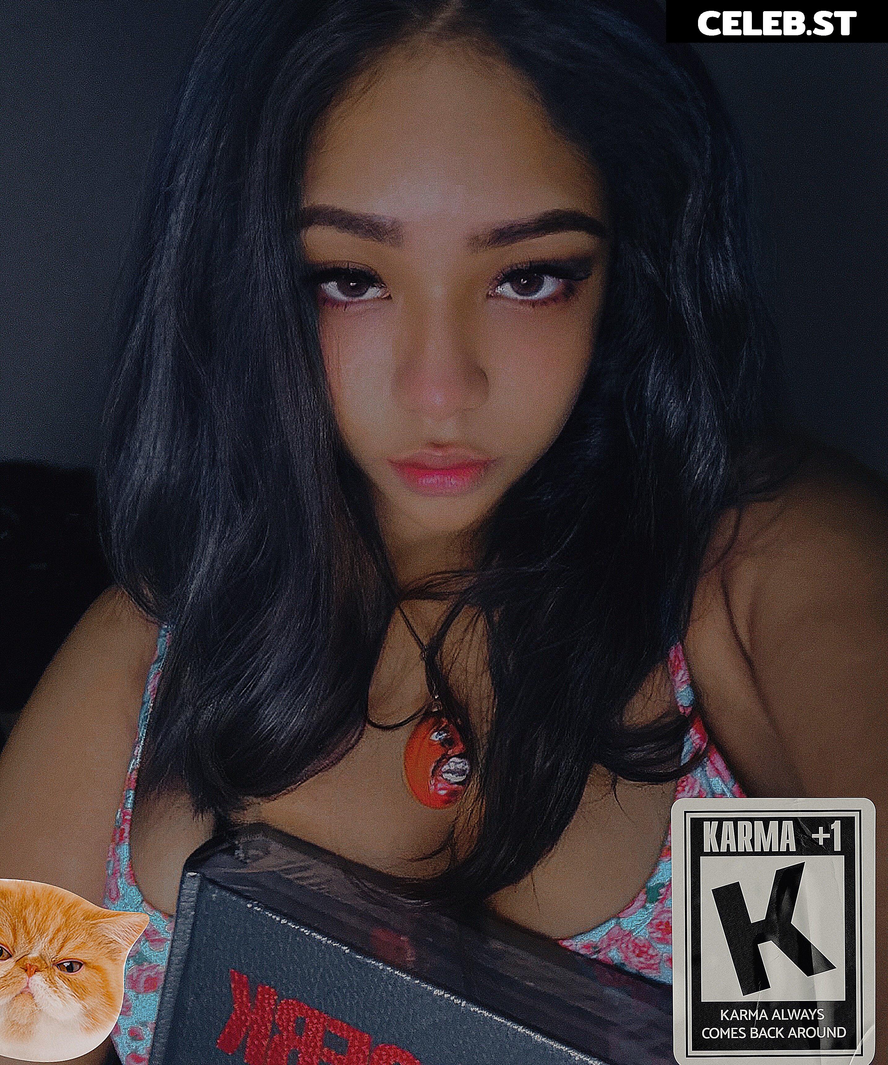 T1kitty / kittyxna Image 12428134