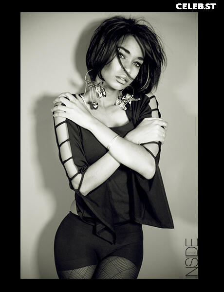 Xiea Hull Image 12424813