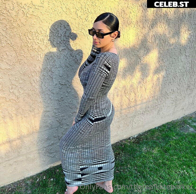 Kate Parker / officialkateparker Image 12427473