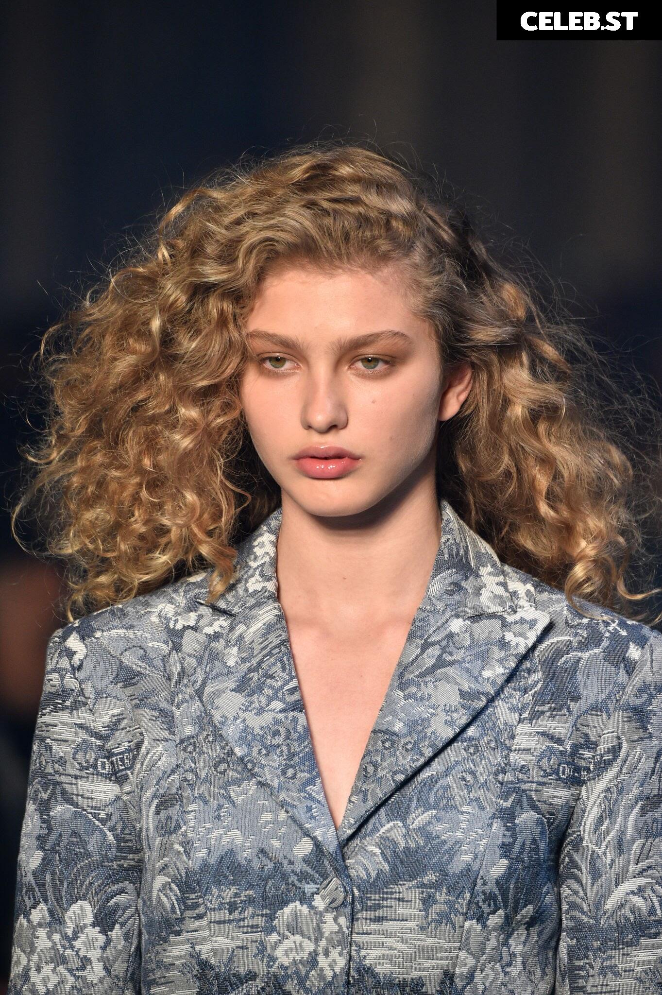 Dorit Revelis Image 12426247