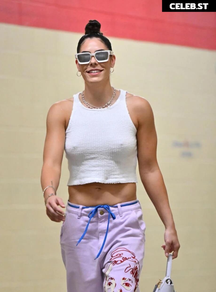 Kelsey Plum WNBA Star Image 12420432