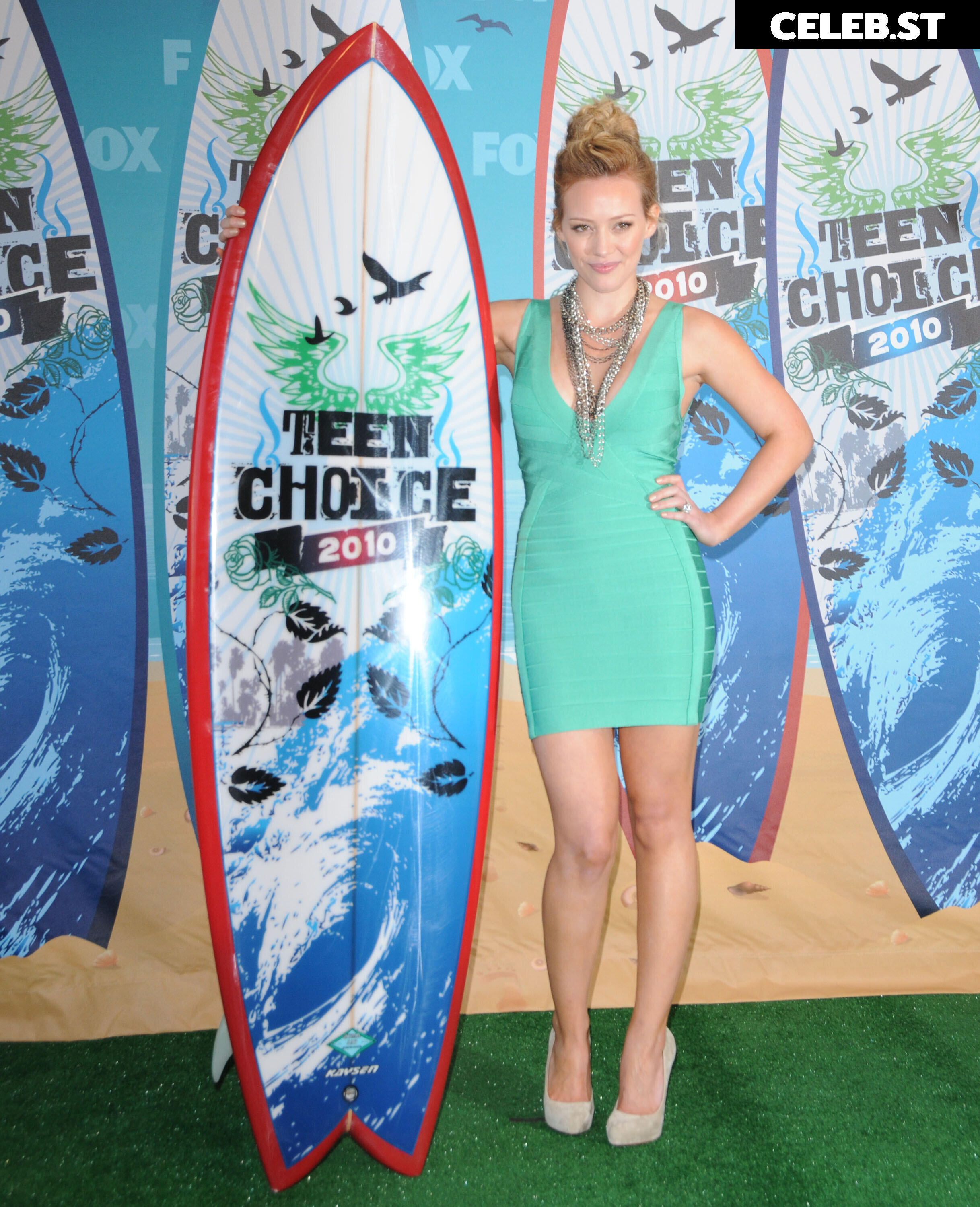 Hilary Duff Image 12420099