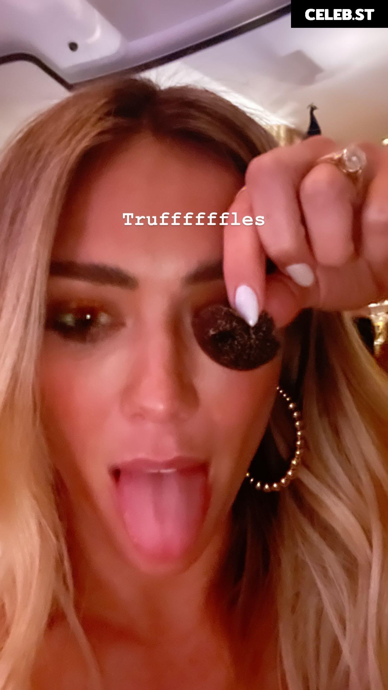 Hilary Duff Image 12420061