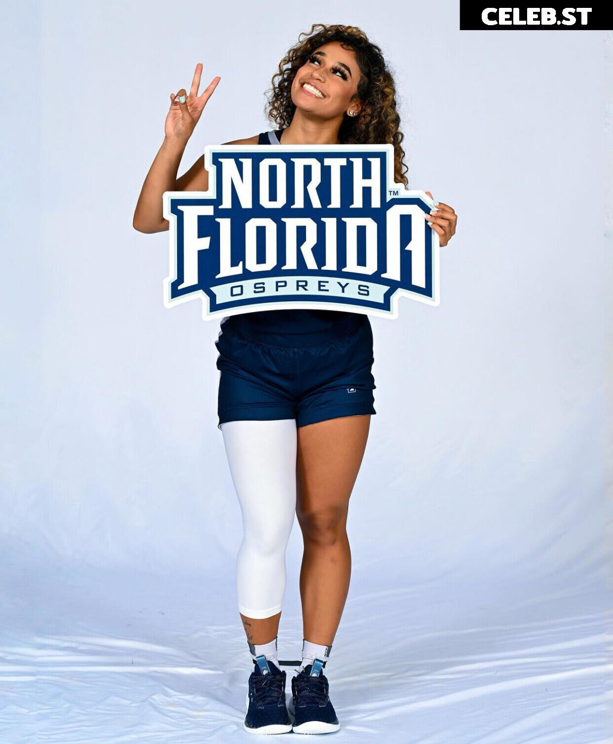 Lyric Swann / curlylyric22 Image 12420318