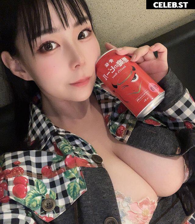 Yuria Yoshine/吉根ゆりあ Image 12429136