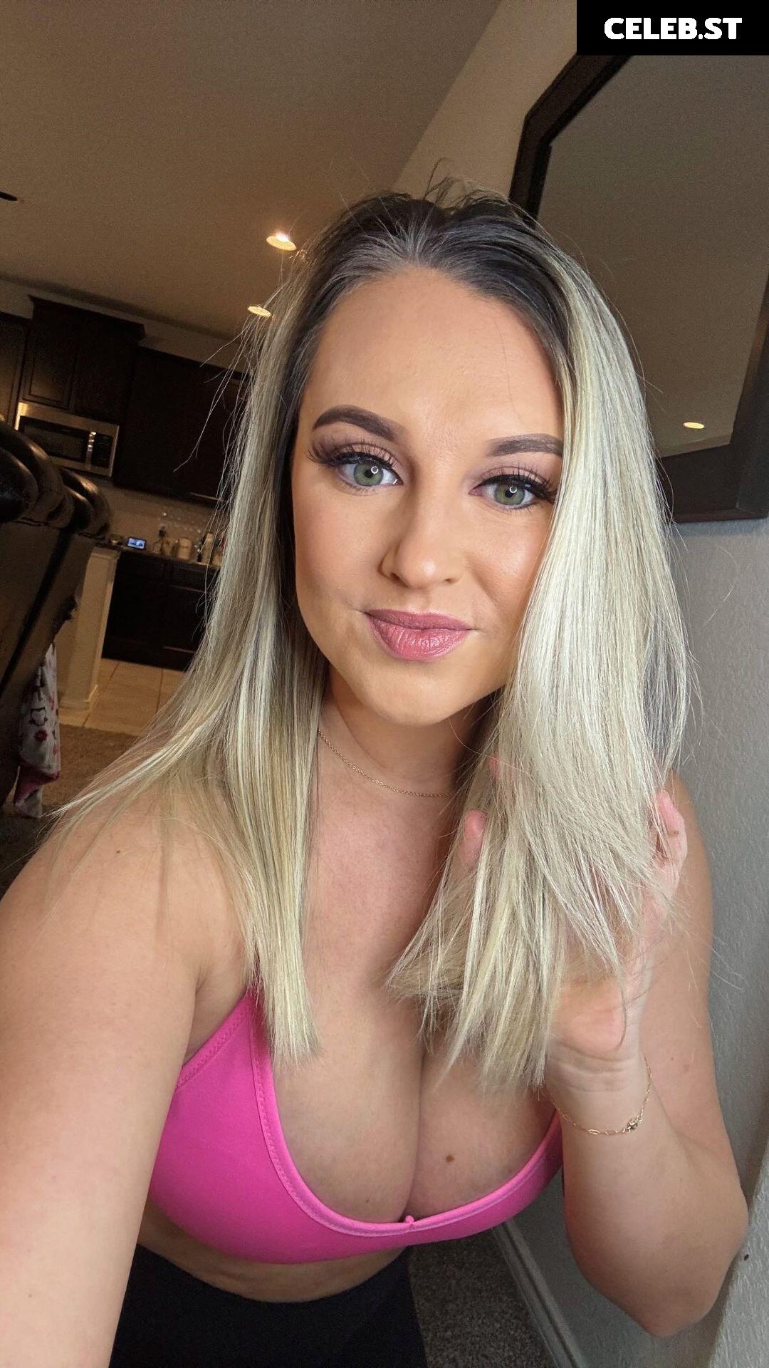 Emilee Atchley Image 12429057