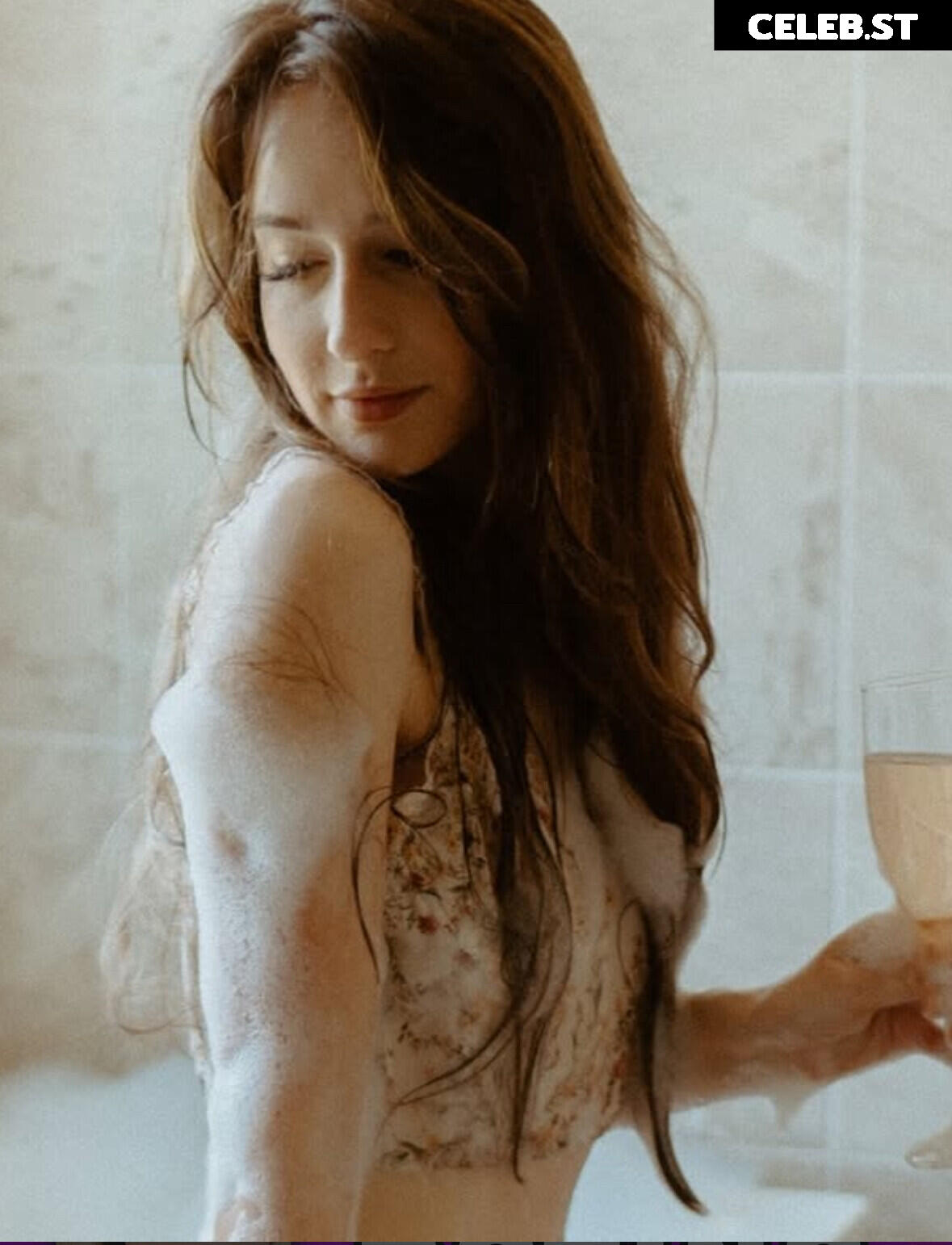 Amelia Samson Image 12429322