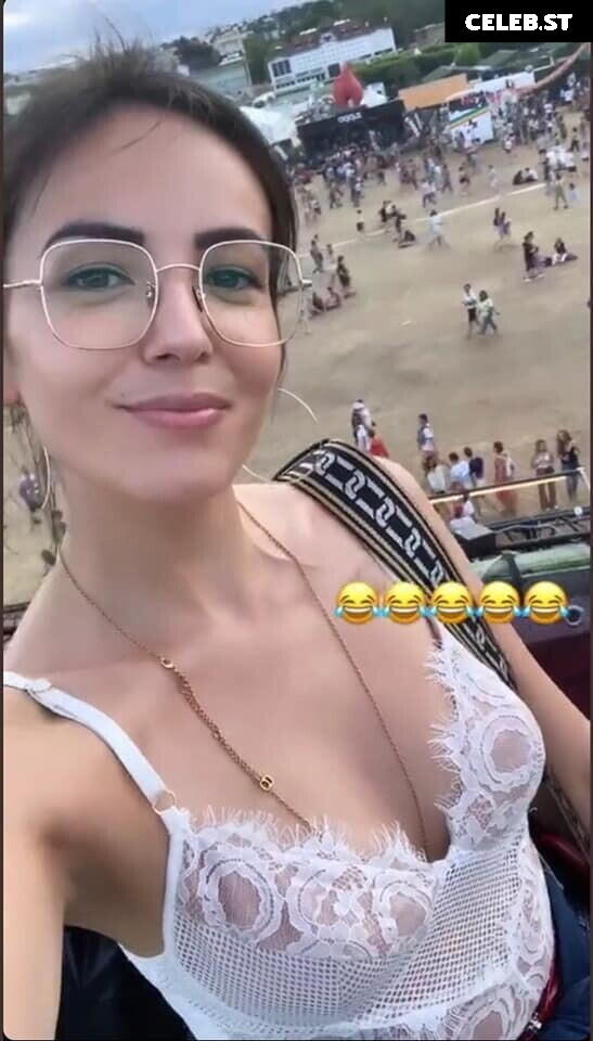 Agathe Auproux Image 12435624