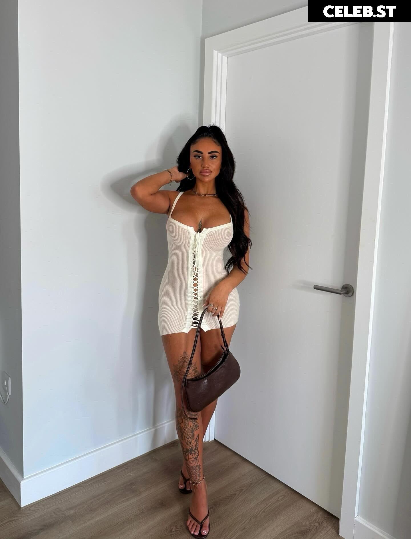 Abbie Turner / babygirl__xox / abb_jxx Image 12434692