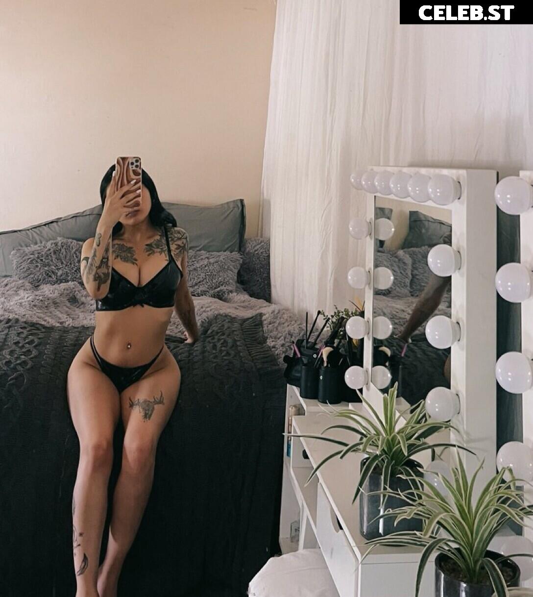 niche_yyy Image 12432546