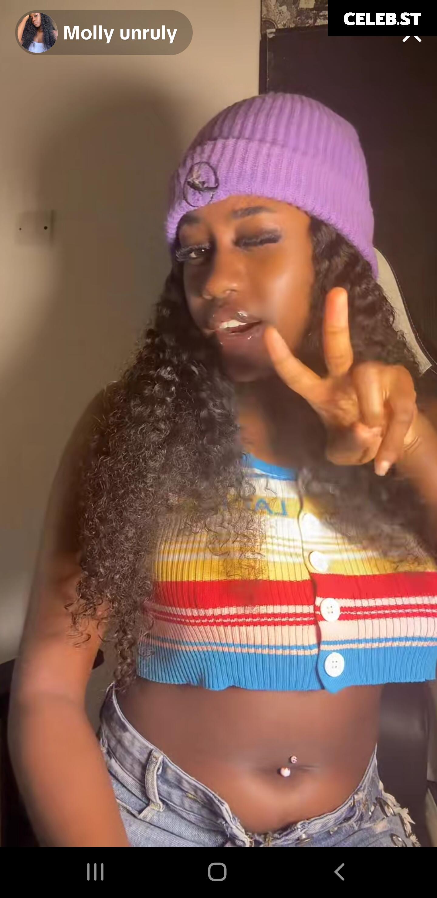 Molly Unruly / itsjust_bigme7 / PondsKira84896 / Barely Seen Image 12495679