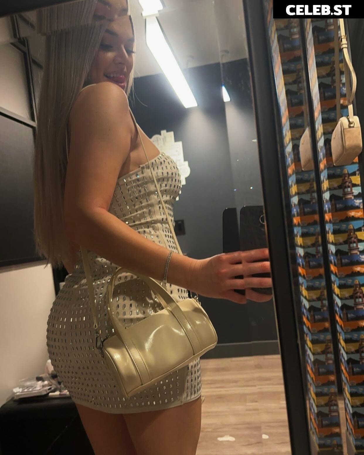 Evyn Harris / evynharris Image 12495122