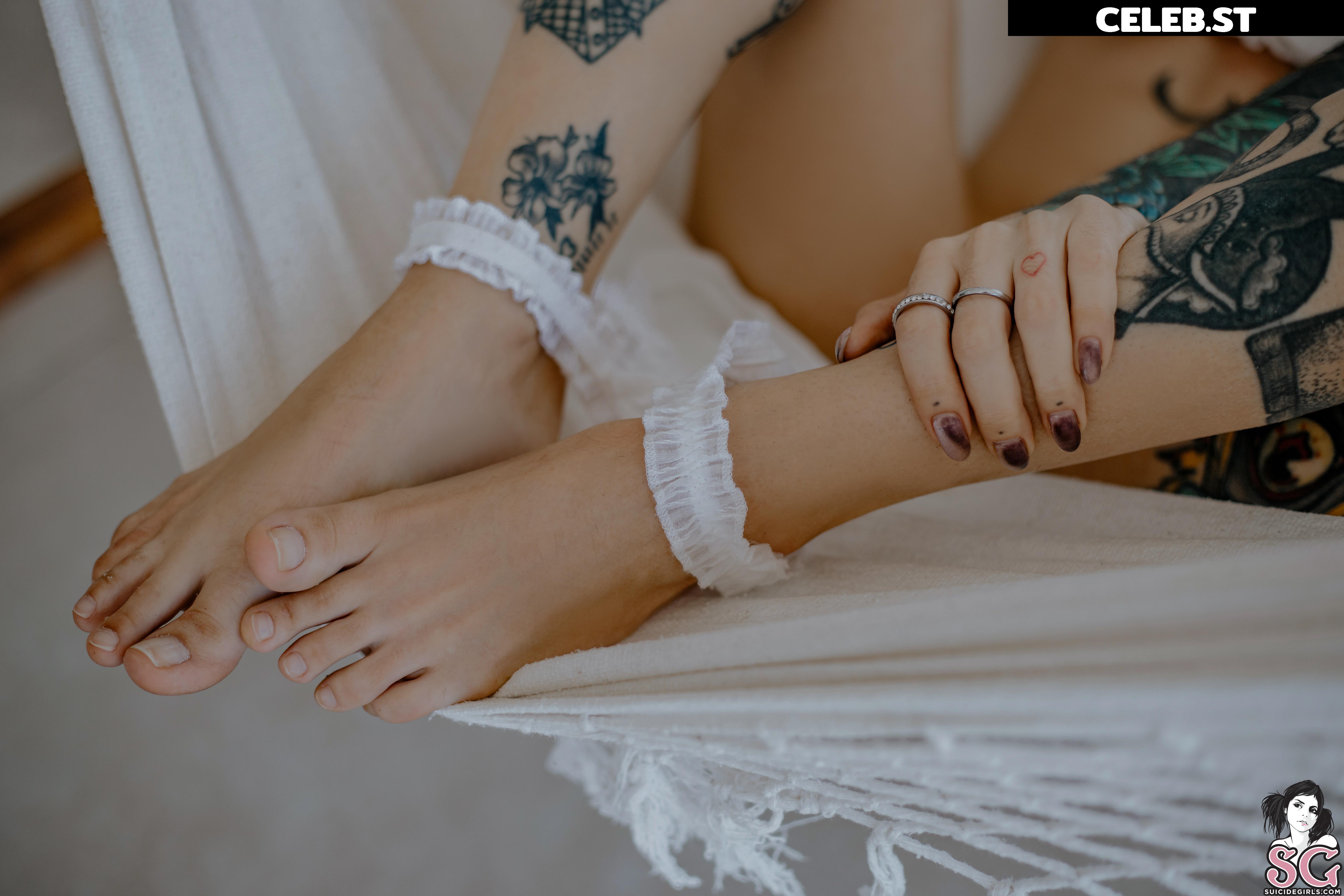 Thata / thata.prd / thata999 Image 12495351