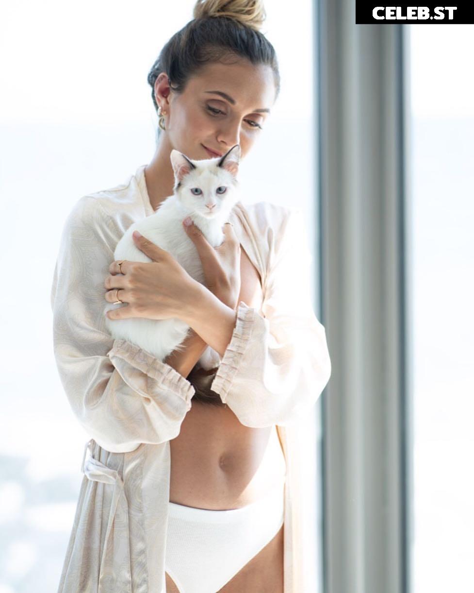 Alyson Stoner Image 12494165