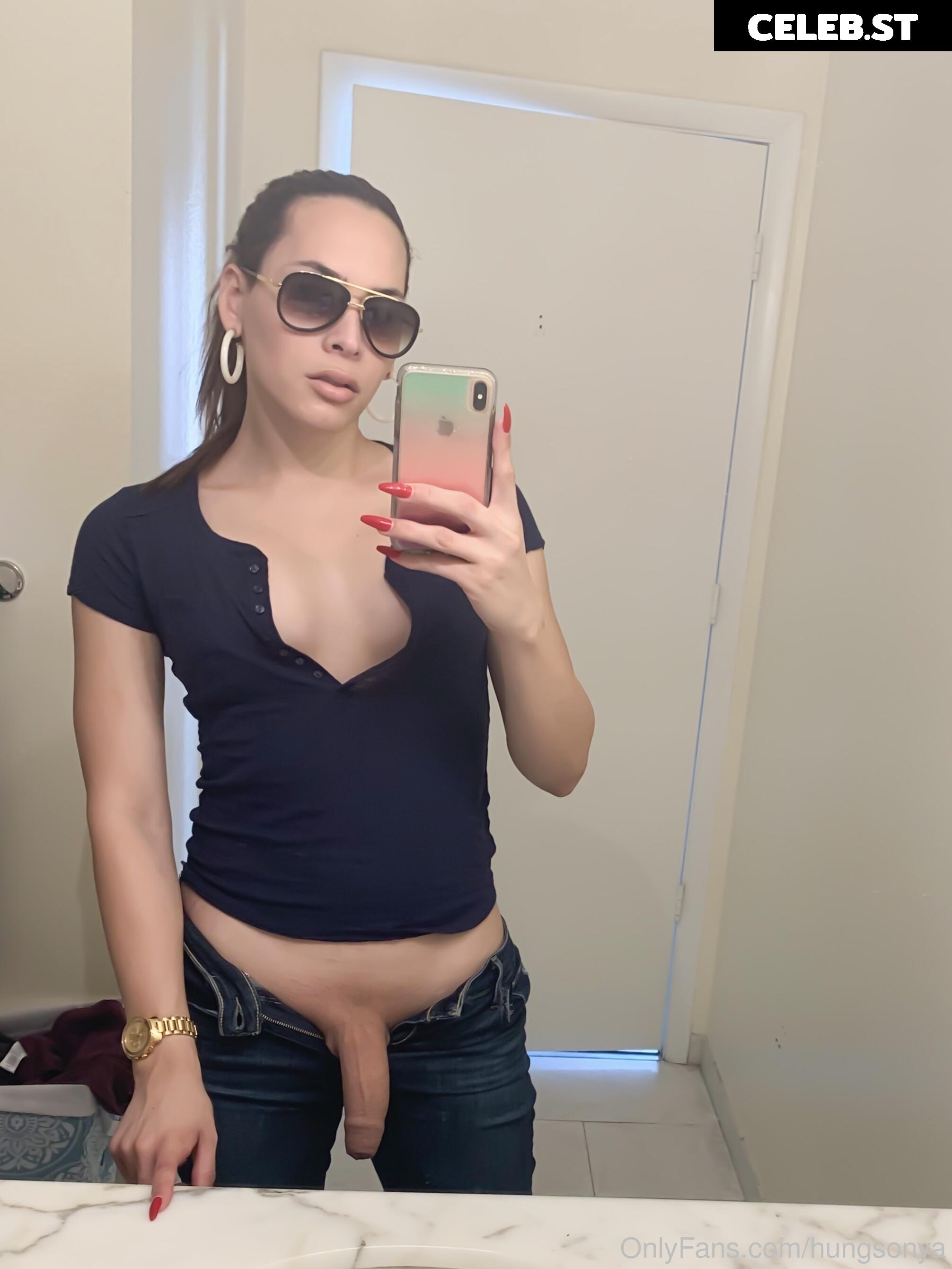 SonyaHung | sonyaa2k18 Image 12496343