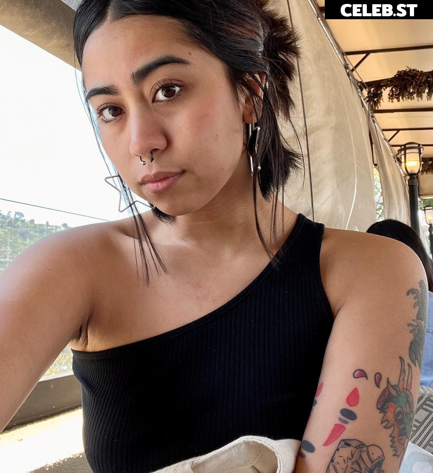 Lee Huang - starlewd Image 12496277