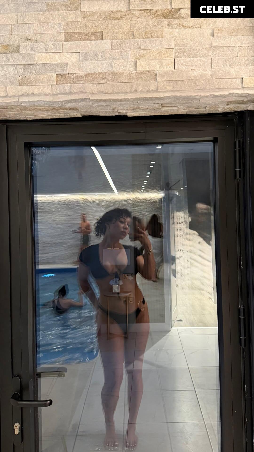 Ayamè Image 12490485