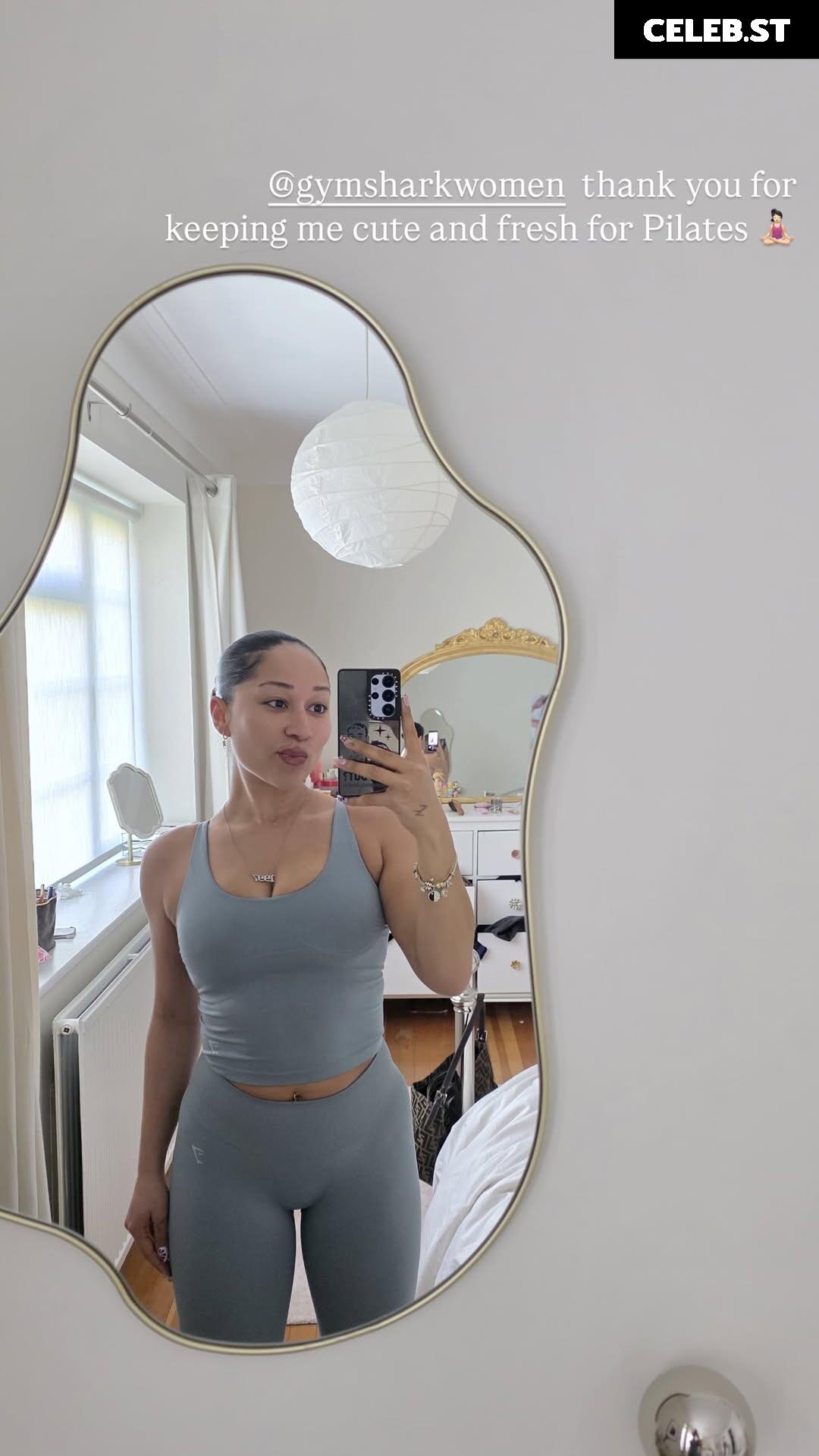 Ayamè Image 12490488